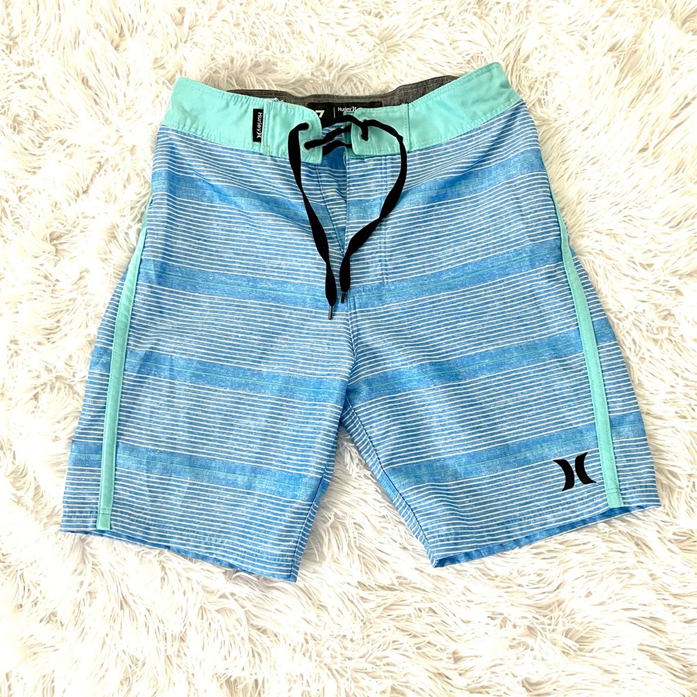 Hurley swim trunks, like new!